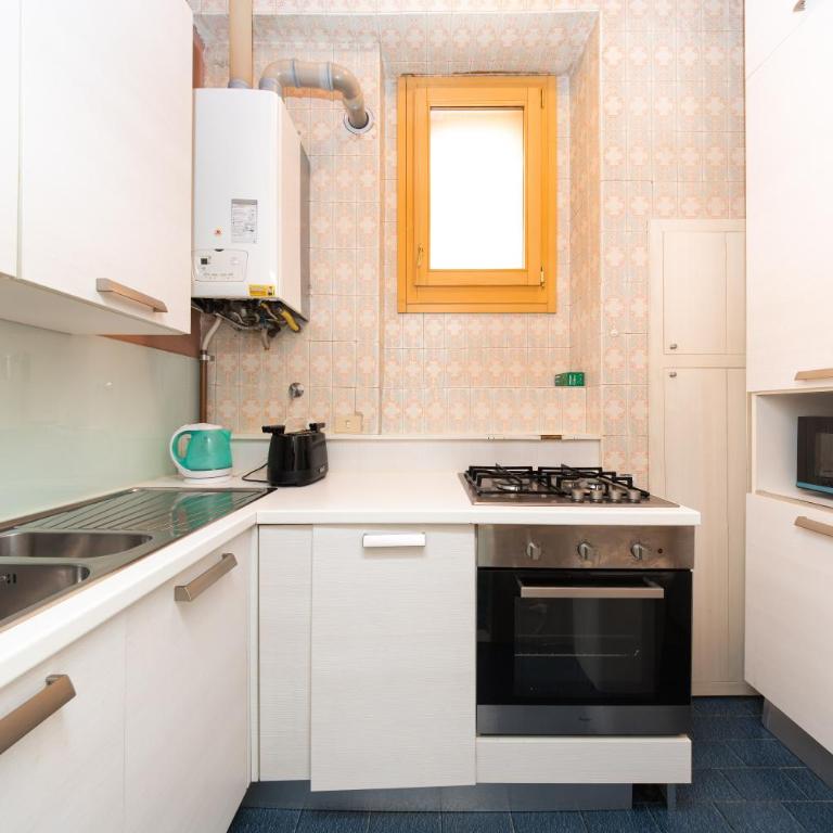 Castiglione Apartment in Bologna City Center - Appartamento con 2 Camere da Letto - 23