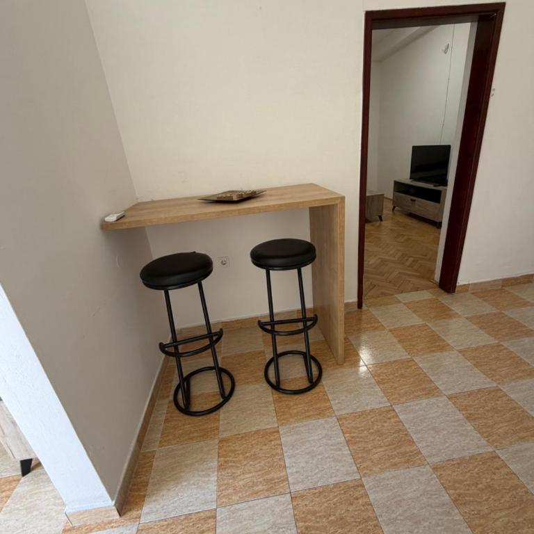 Peaceful apartment in Central Podgorica - Room #1714911101 - 6