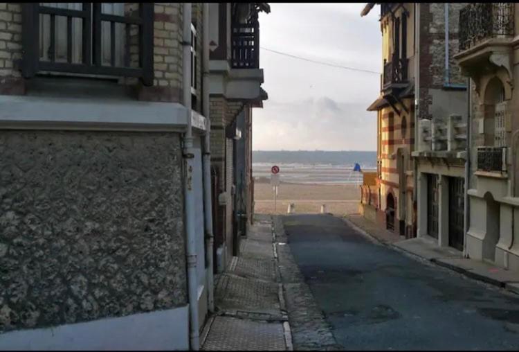 Côté Trouville, hyper centre, 30mètres de la plage, 40m2, Balneo - Apartment - Ground Floor - 25