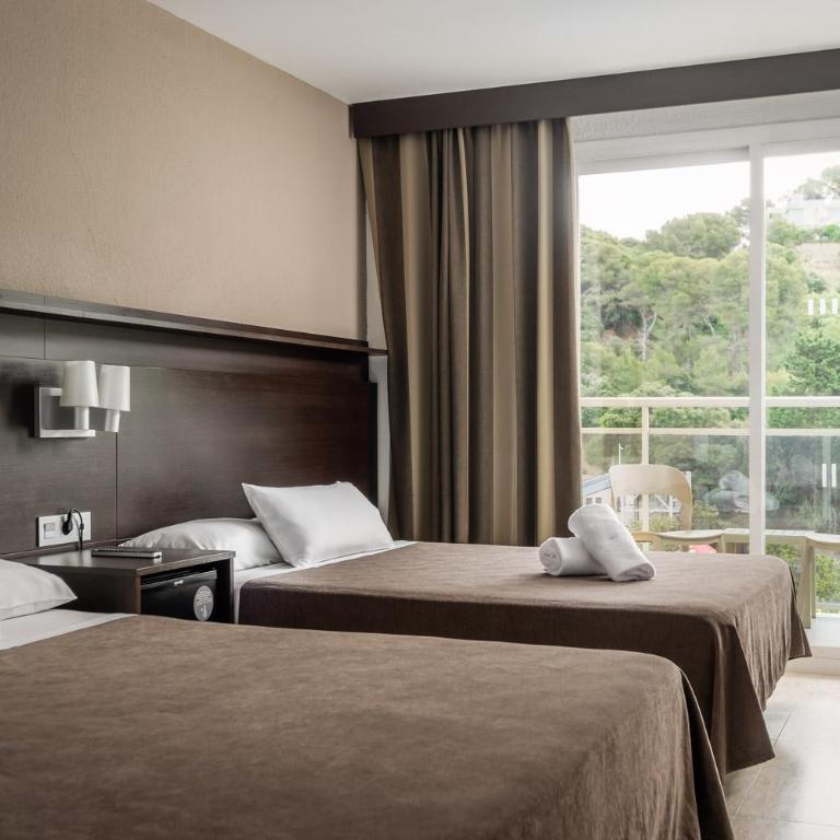 Hotel Rosamar Garden Resort 4* - Double Room with Extra Bed (2 adults + 2 children) - 6