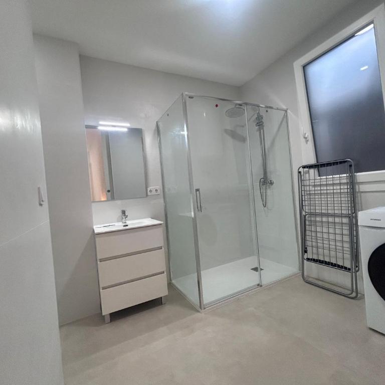 Santa Faz 3 IZQ Plaza Centro Alicante 6 Huéspedes - Apartment mit 3 Schlafzimmern - 15