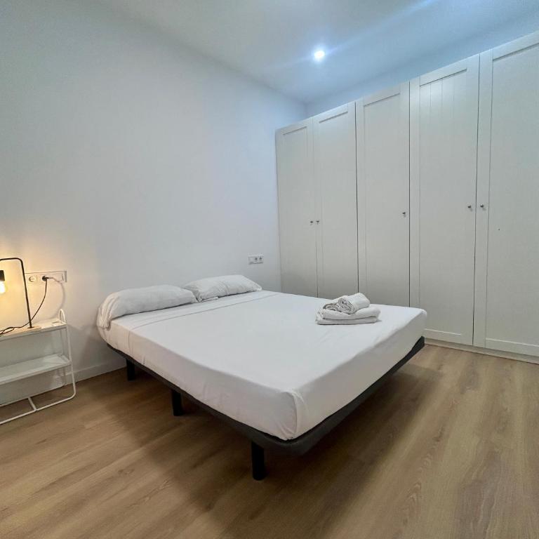 Santa Faz 3 IZQ Plaza Centro Alicante 6 Huéspedes - Apartment mit 3 Schlafzimmern - 12