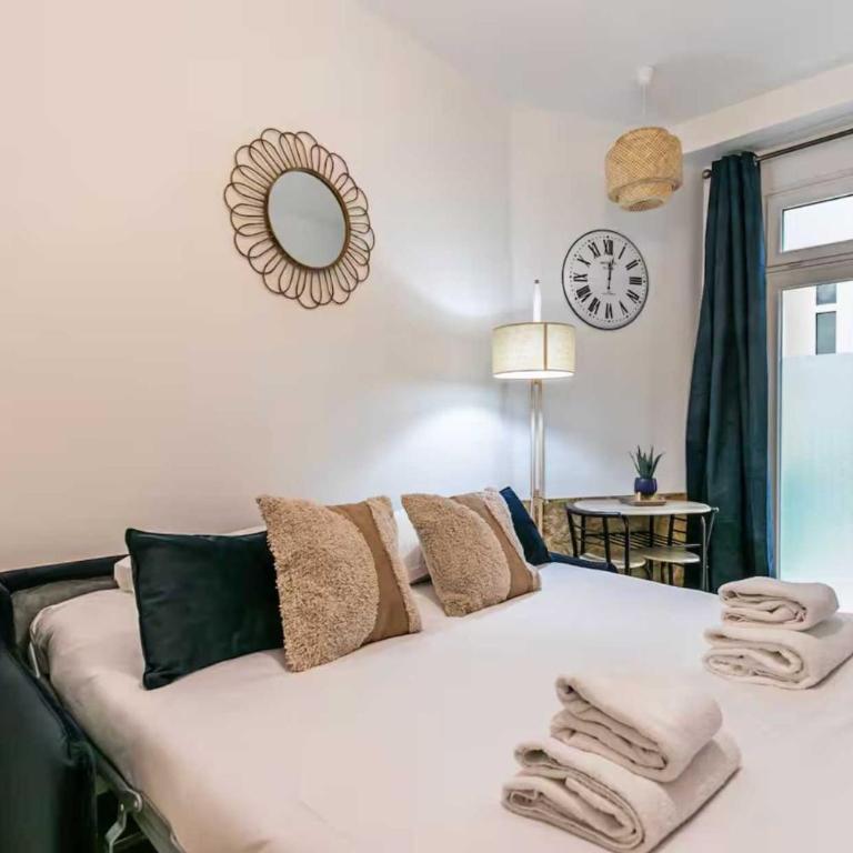 - Room #1714291501 - 17