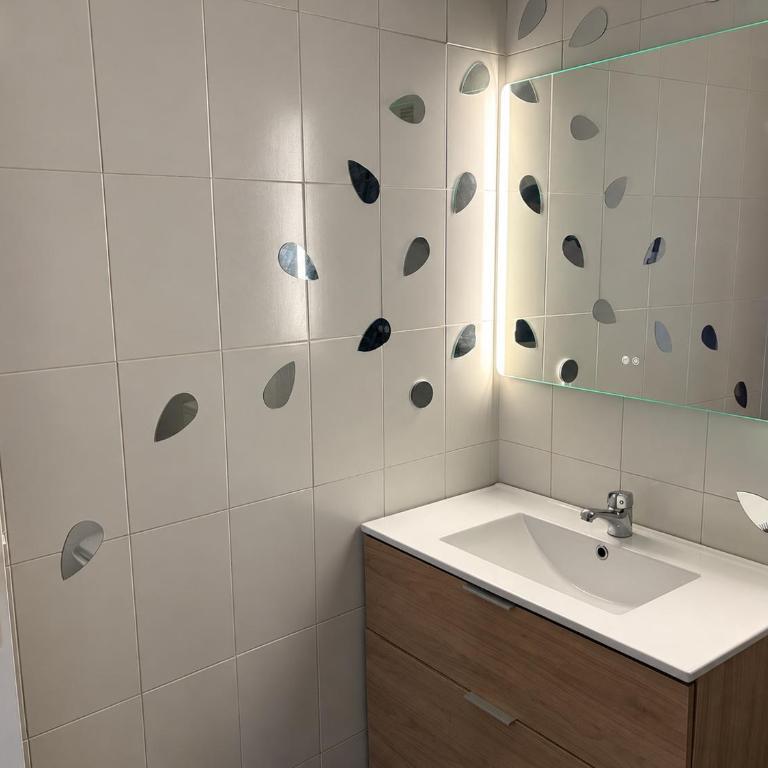 - Room #1714959901 - 7