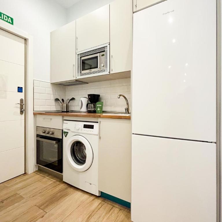 AH- Apartamentos Ifema Funcionales y comodos - Apartment mit 1 Schlafzimmer - 16