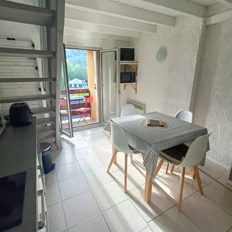 Cauterets Appart 4 pers - Appartement 2 Chambres - 11