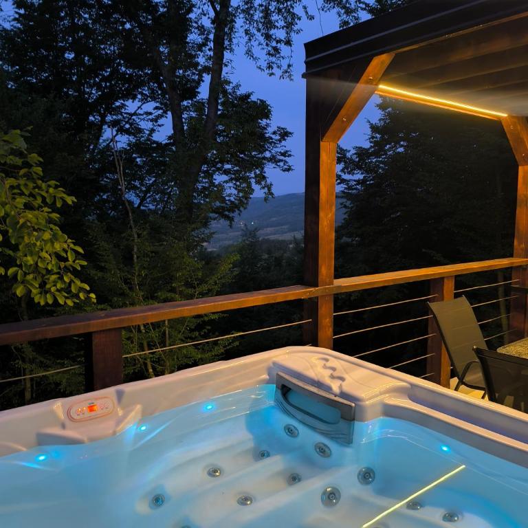 Chalet Vista - Room #1714973301 - 3