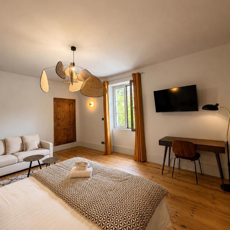 Domaine Clairfontaine Noyarey - Suites Junior - Chambre Lits Jumeaux - Vue sur Montagne - 8