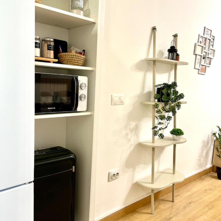 - Room #1714990101 - 10