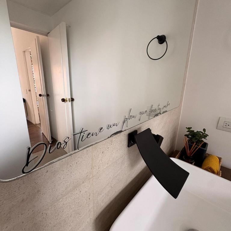 - Room #1714999301 - 25