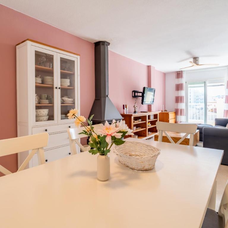  - Room #1715003501 - 12