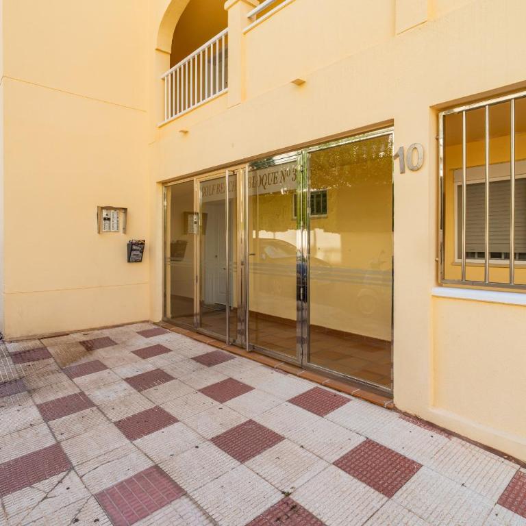  - Room #1715003501 - 50