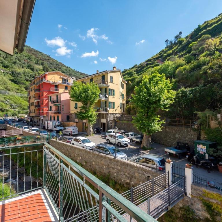 Vernazza Apartments - Apartment with Balcony - 1