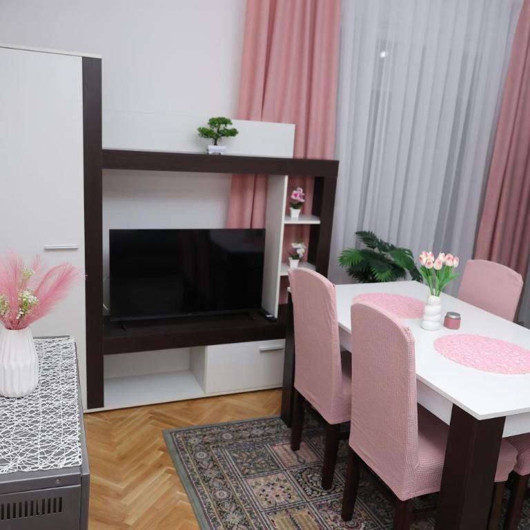 Apartman VIVIA - Apartman s 1 Spavaćom Sobom i Terasom - 18