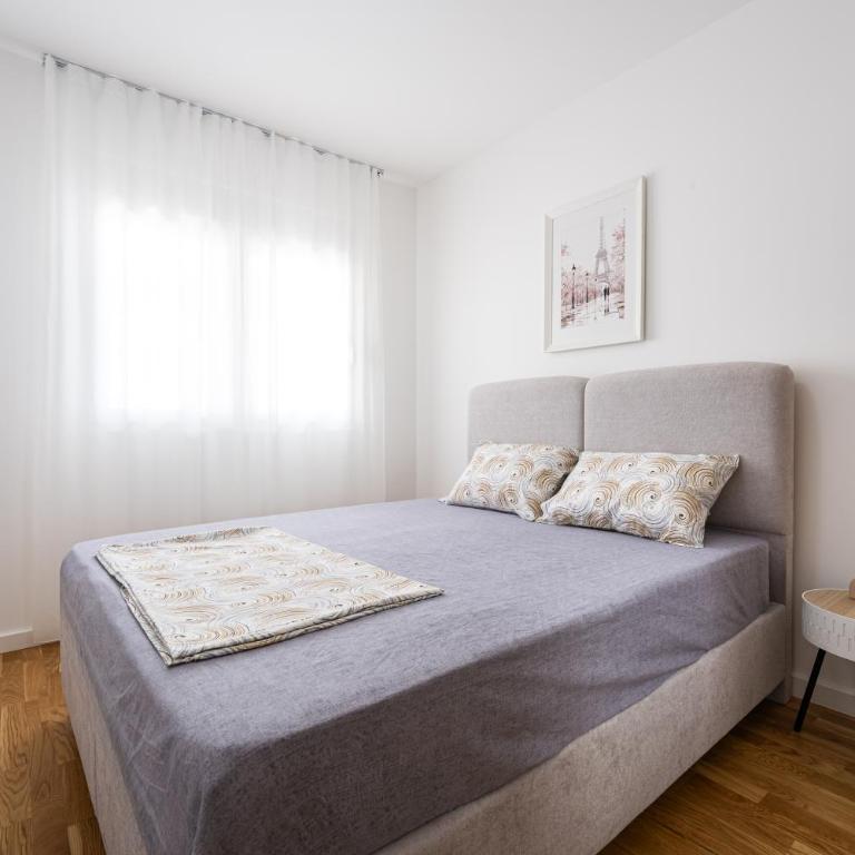 Luxury Apartment A2 - One-Bedroom Apartment - 3