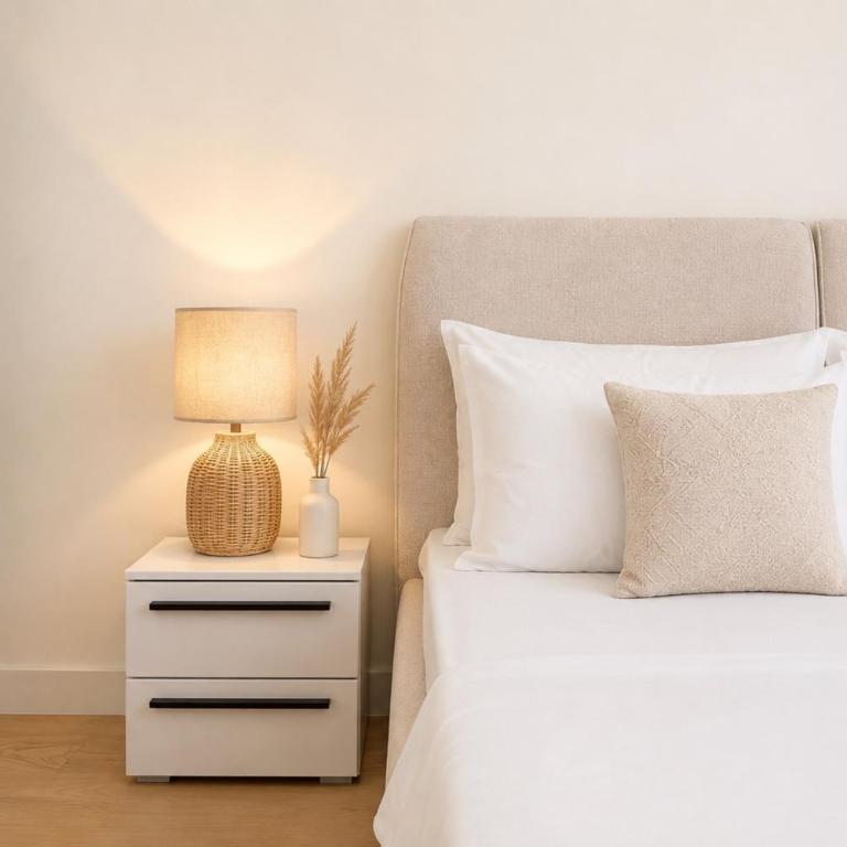  - Room #1715010703 - 2