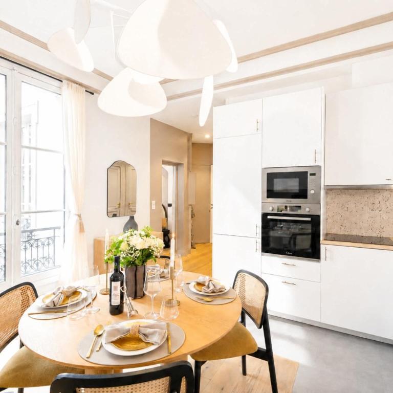 Champs Elysees - Deluxe apartment with lift for 4 - Apartamento - 5