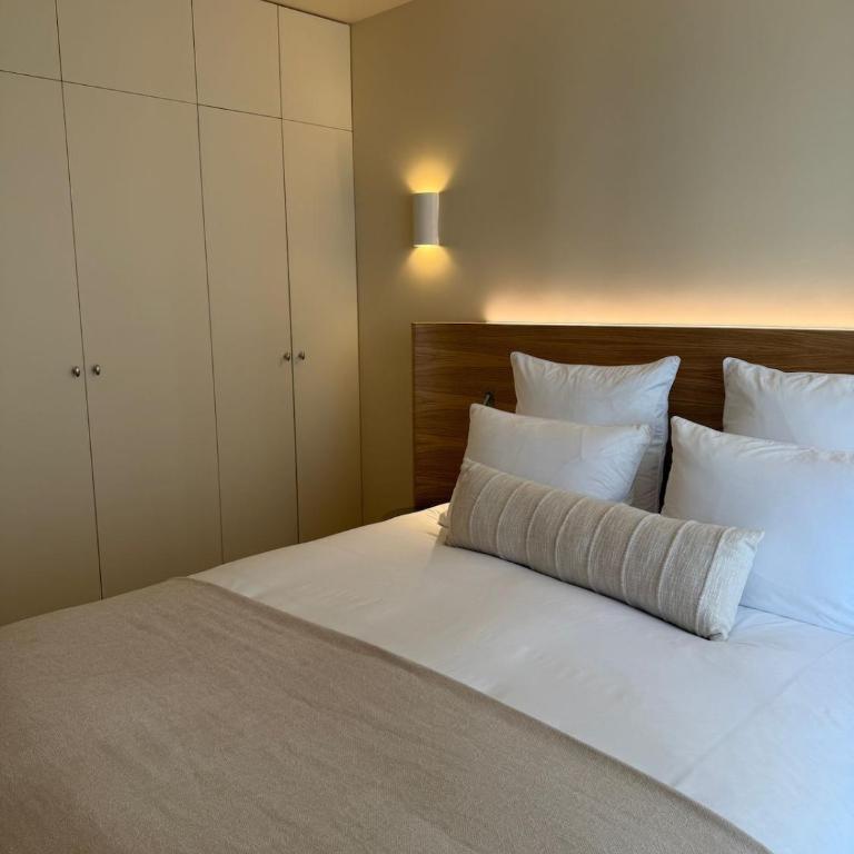 Chic Pied-à-Terre Heart of Paris 7th - Room #1715014501 - 6