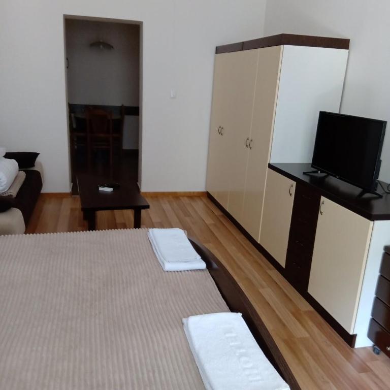Apartments Mavesa - Trokrevetna Soba - 3