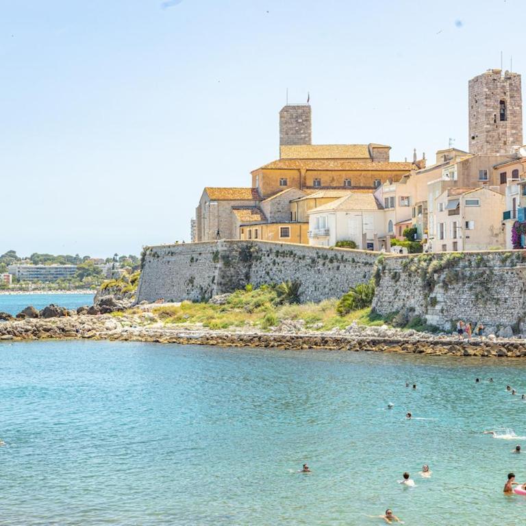 Phoenicia - Old Antibes - bright & air-conditioned - Appartement 1 Chambre - 6