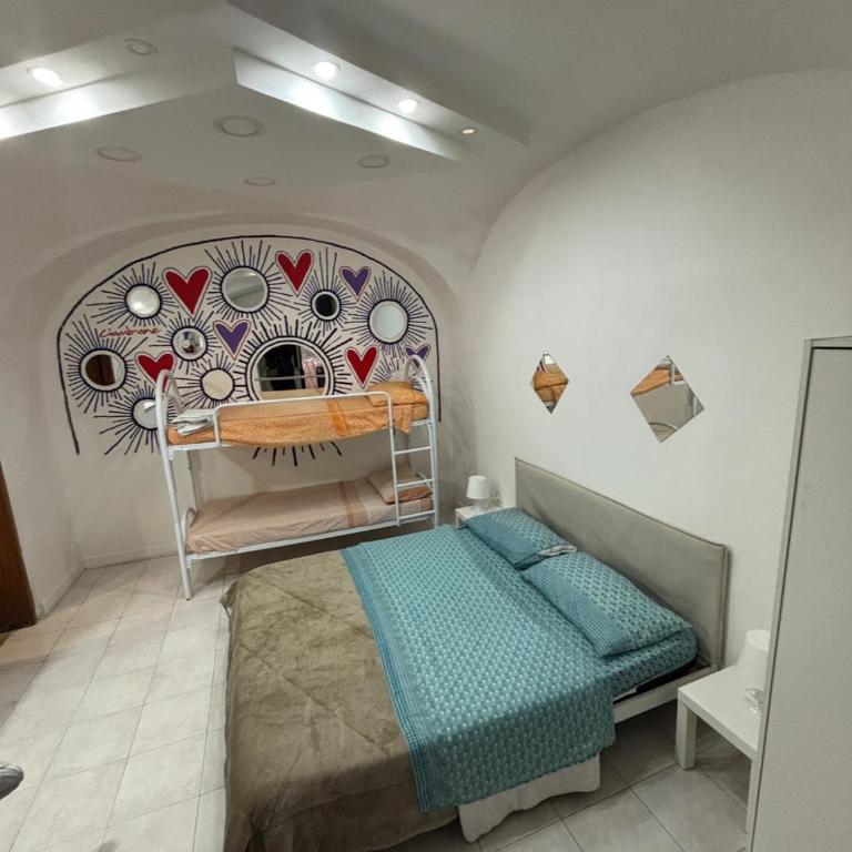 - Room #1715053001 - 5