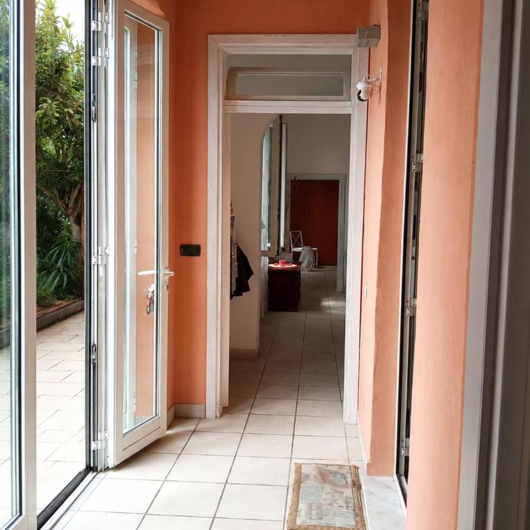 Giardino Fronte Mare - Appartamento con 1 Camera da Letto - 13