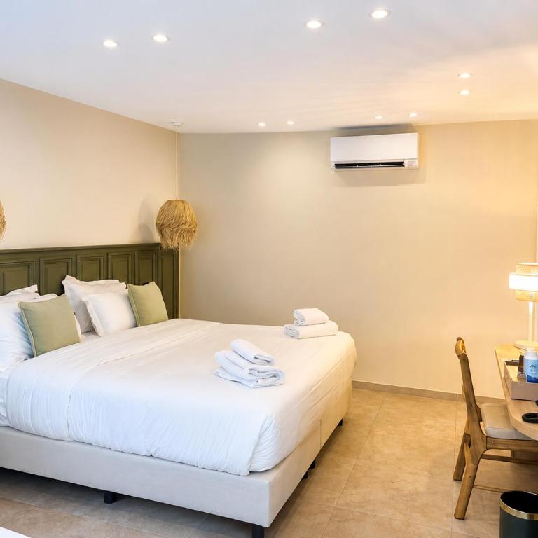 Capucines Hotel Saint Tropez - Chambre Familiale - 3 à 4 Personnes - 7