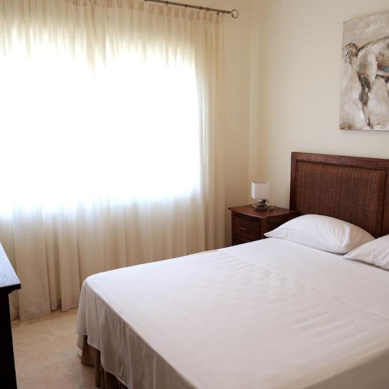  - Room #1715067101 - 13
