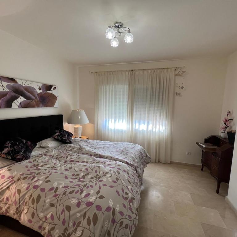  - Room #1715067101 - 14