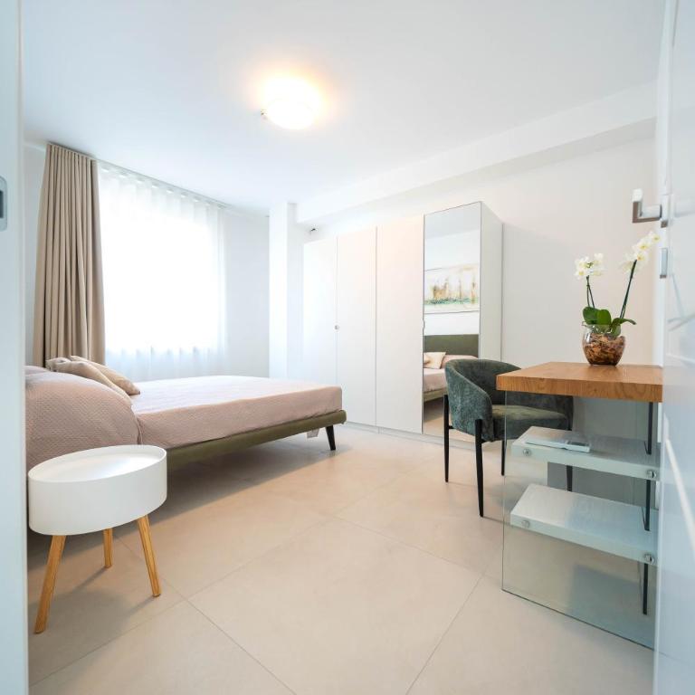 Domus Laetitia - Appartamento con 1 Camera da Letto - 3