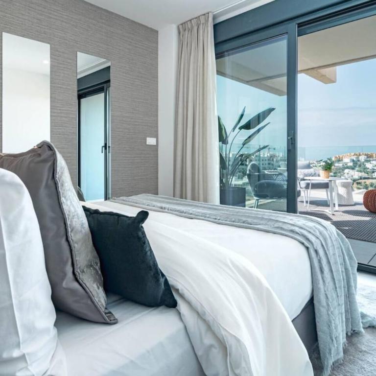 Oasis325- Top Class Penthouse With Stunning Views - Appartamento con 2 Camere da Letto e Balcone - 1