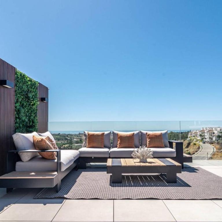 Oasis325- Top Class Penthouse With Stunning Views - Appartamento con 2 Camere da Letto e Balcone - 2