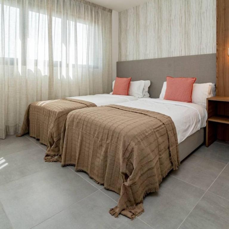 Oasis325- Top Class Penthouse With Stunning Views - Appartamento con 2 Camere da Letto e Balcone - 11