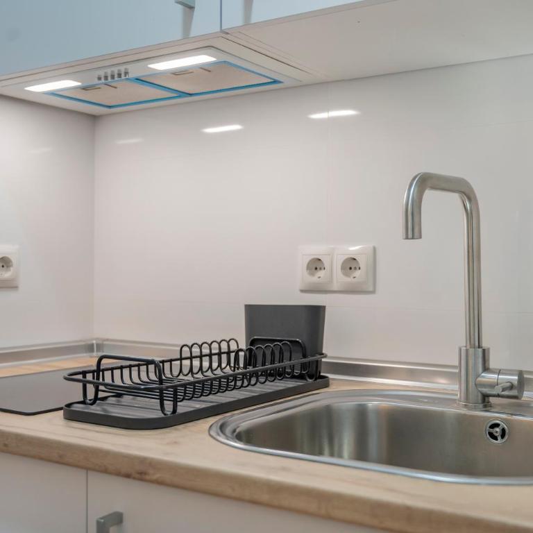 Oliva Apartments Molinillo - One-Bedroom Apartment - 5
