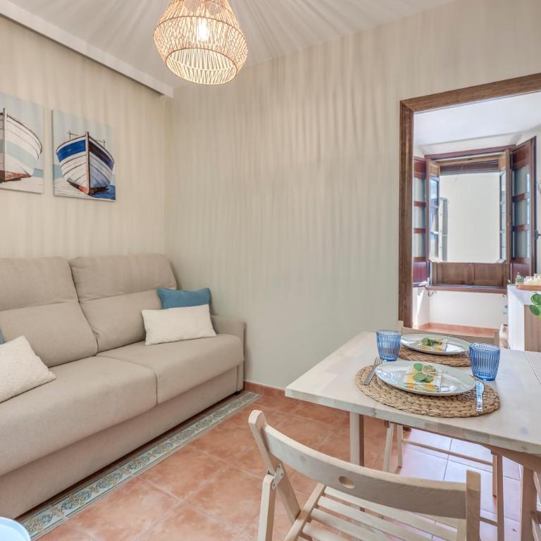 Oliva Apartments Molinillo - One-Bedroom Apartment - 16