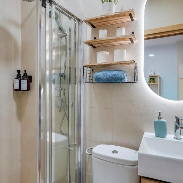 Oliva Apartments Molinillo - One-Bedroom Apartment - 24