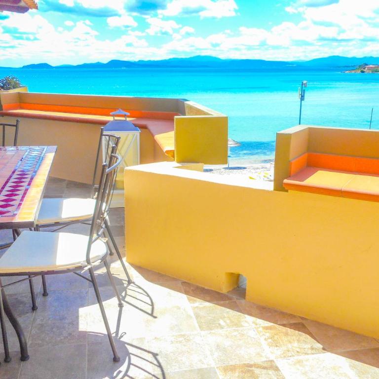Appartamenti Ortensia Golfo Aranci - Appartamento con Vista Mare - 1