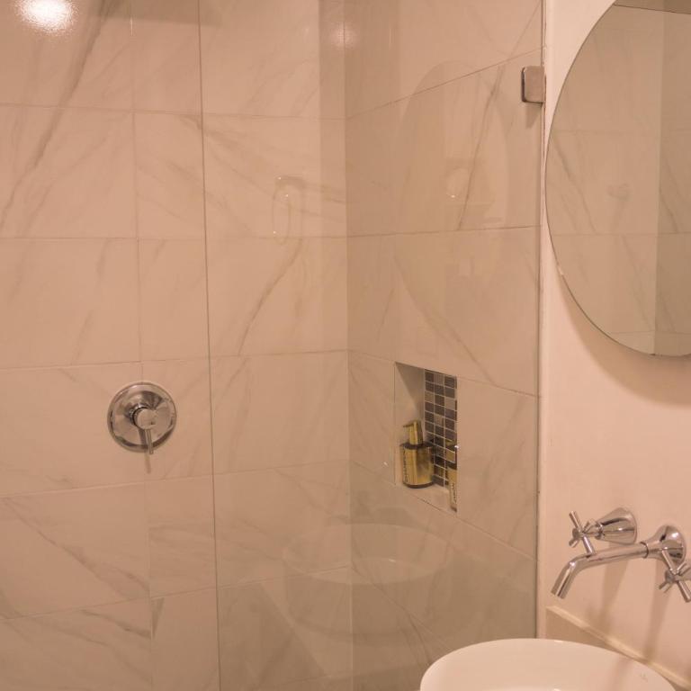 Piscina rooftop y coworking en Chapinero - One-Bedroom Apartment - 5