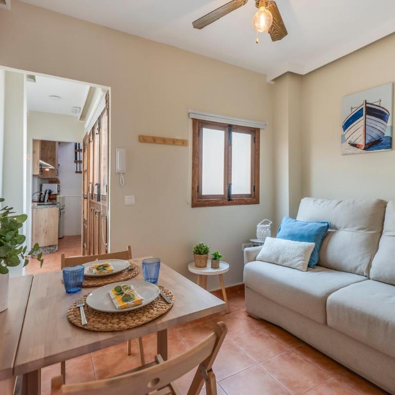 Oliva Apartments Molinillo - One-Bedroom Apartment - 15