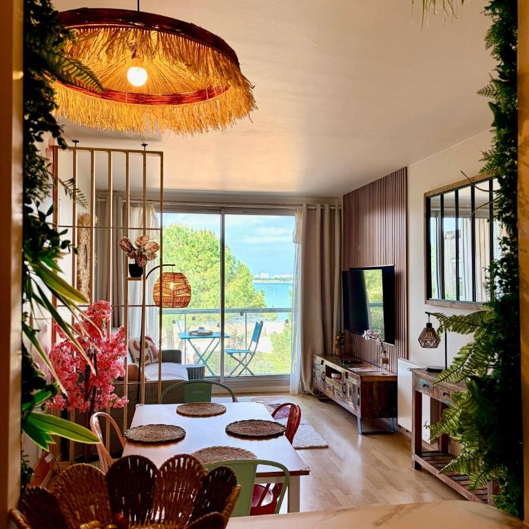 Lili, Cosy et Elégant, wifi, terrasse vue sur mer - Two-Bedroom Apartment - 1