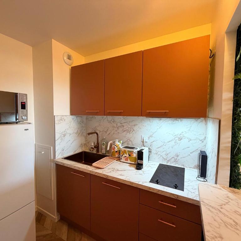 Lili, Cosy et Elégant, wifi, terrasse vue sur mer - Two-Bedroom Apartment - 5
