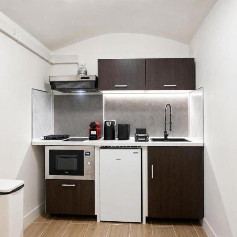Paris 2BR Apartment with Saint-Joseph-des-Nations View - Appartement 2 Chambres - 13