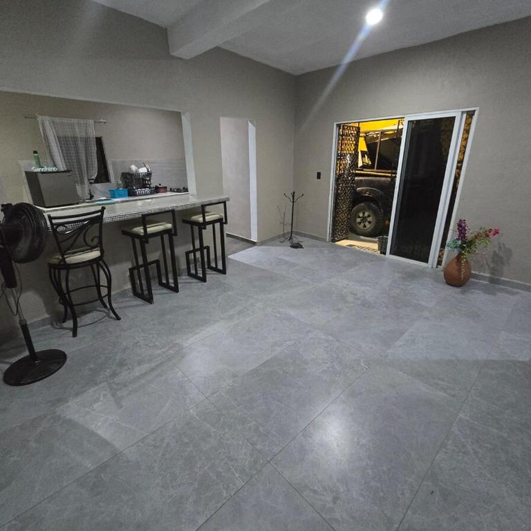- Room #1715115001 - 17