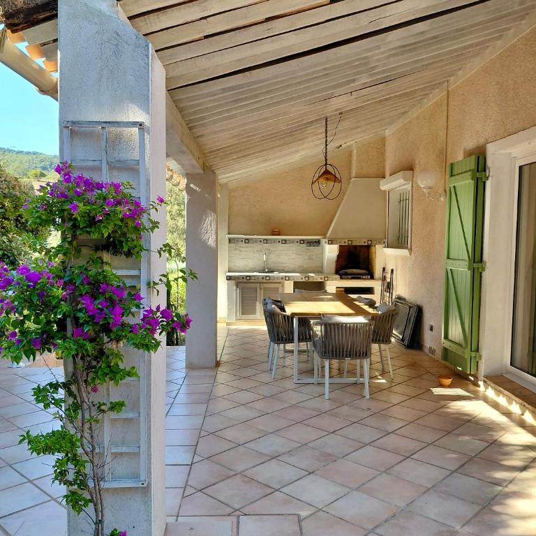 Villa provençale avec piscine , plage à pied - Maison de Vacances - 3