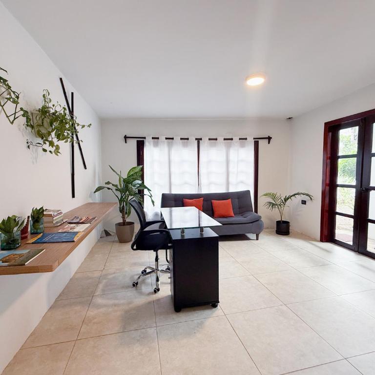 Casa Vacacional en Santa Cruz - Two-Bedroom House - 4