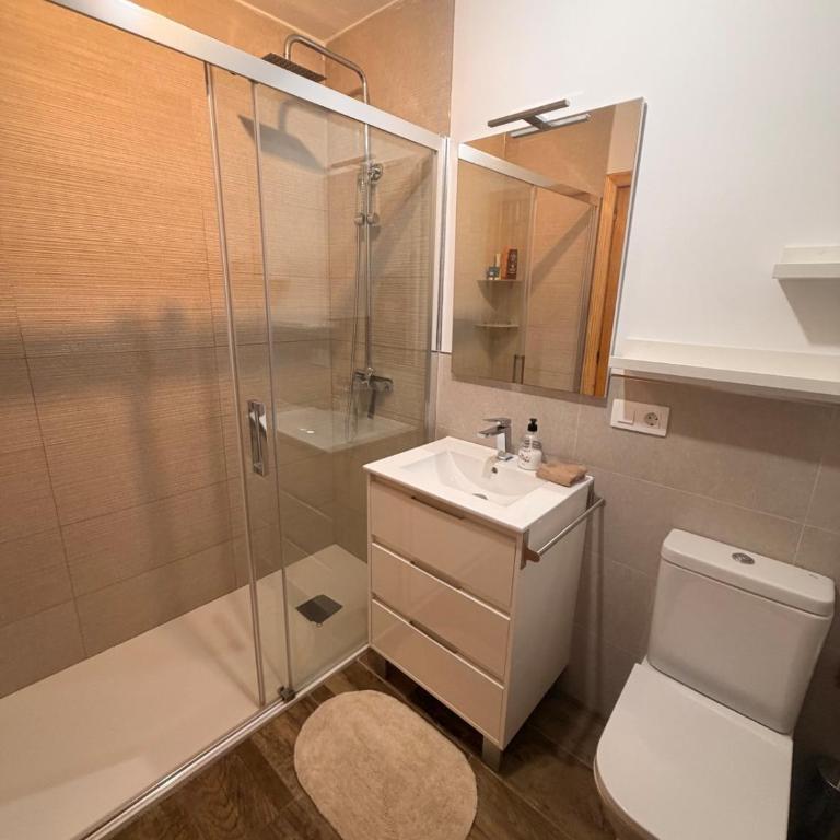  - Room #1715117701 - 8