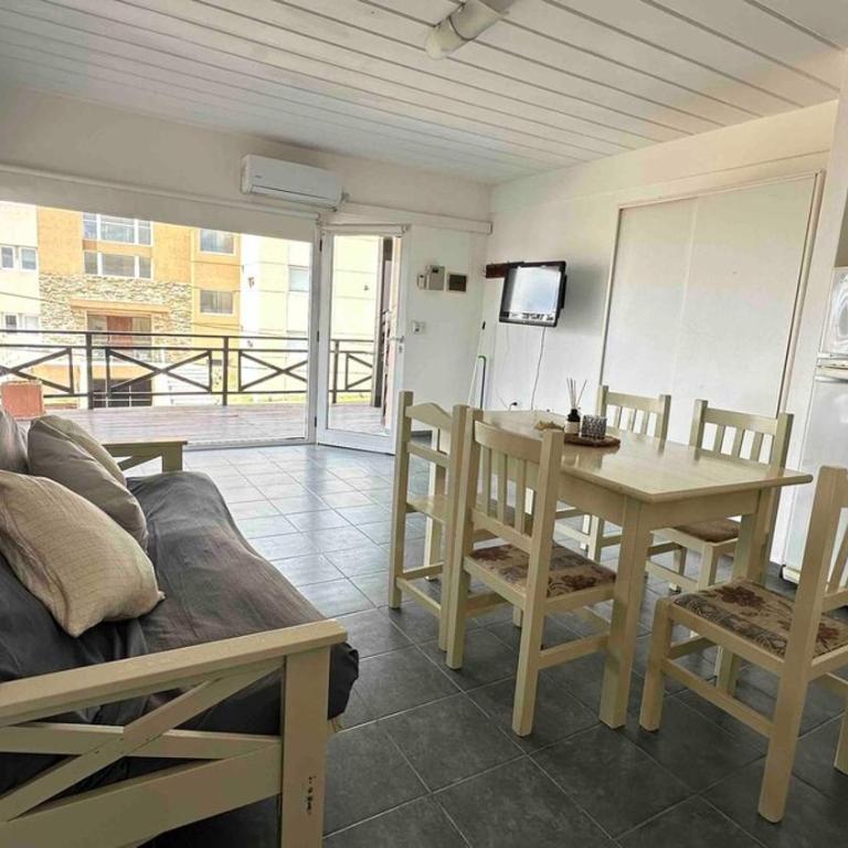  - Room #1715118001 - 4