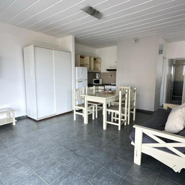  - Room #1715118001 - 7