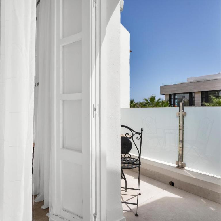 Boutique Townhouse with Hot Tub near Puerto Banús - Casa de 5 dormitorios - 34