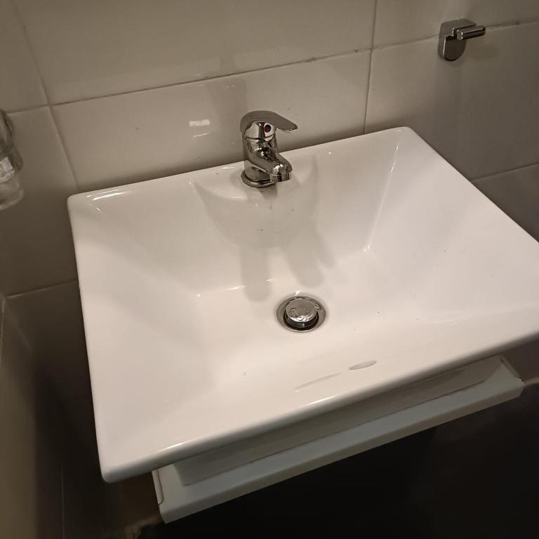 Appartement Mimosa, climatisation, tram 2, parking - Apartment mit 1 Schlafzimmer - 20